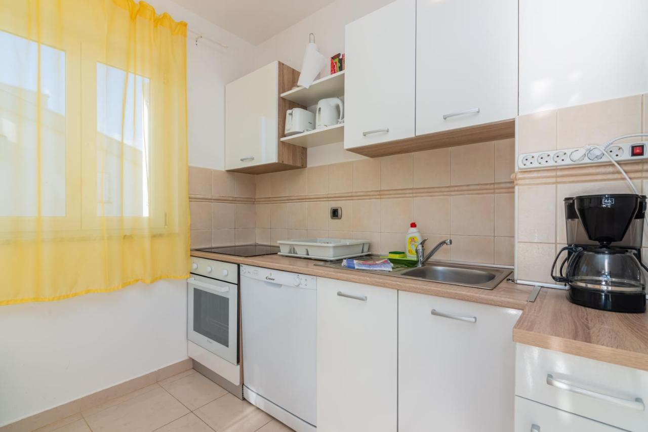 Apartment Mimoza 6, Baska, Krk Exteriör bild