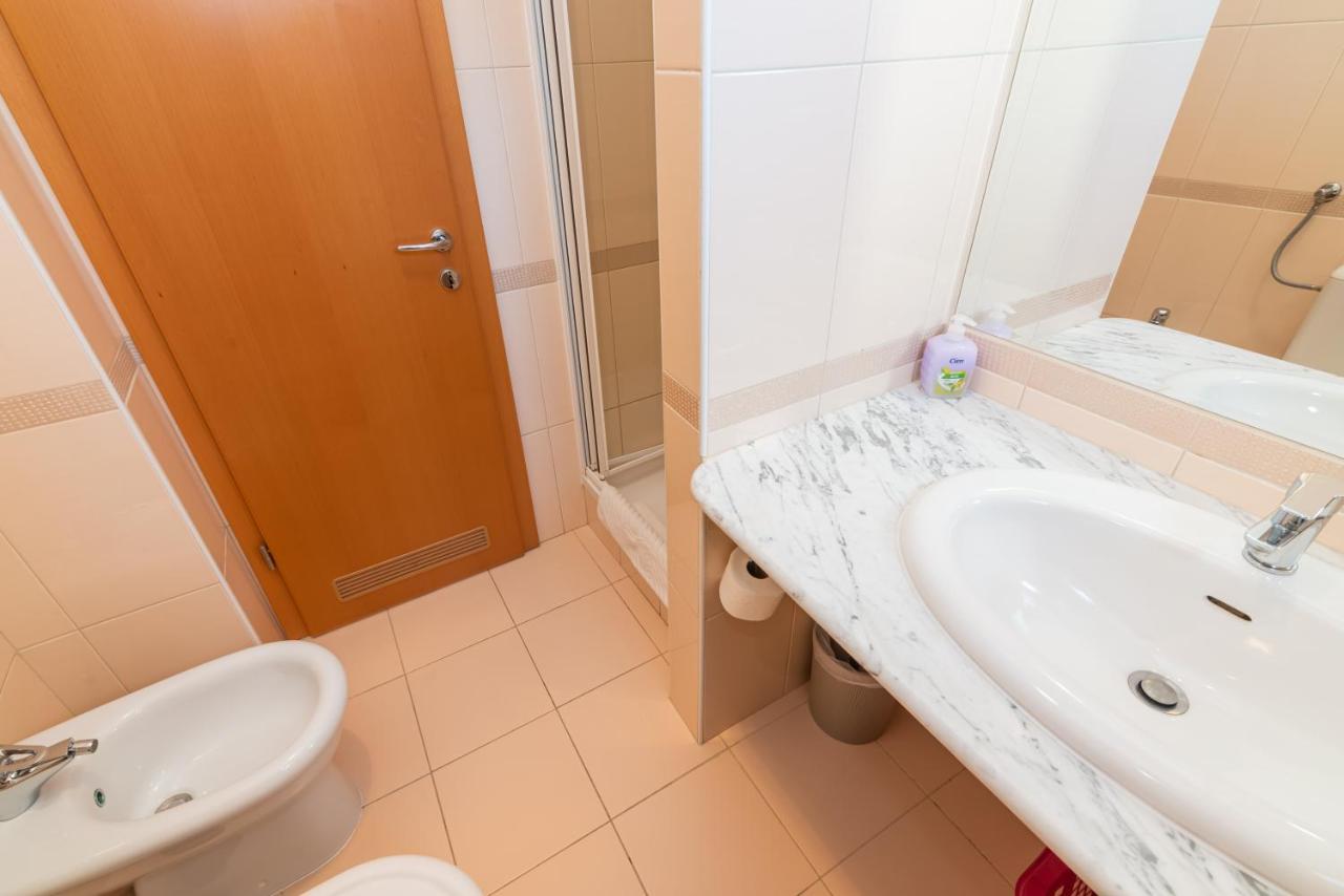 Apartment Mimoza 6, Baska, Krk Exteriör bild